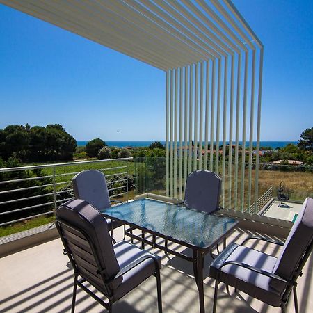 Io Luxury Pool & Hot Tub Suites Preveza Exterior photo